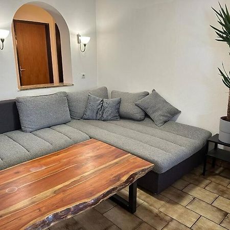 Geraeumige Rustikale Tiroler Wohnung 1-8 Personen 伊姆斯特 外观 照片