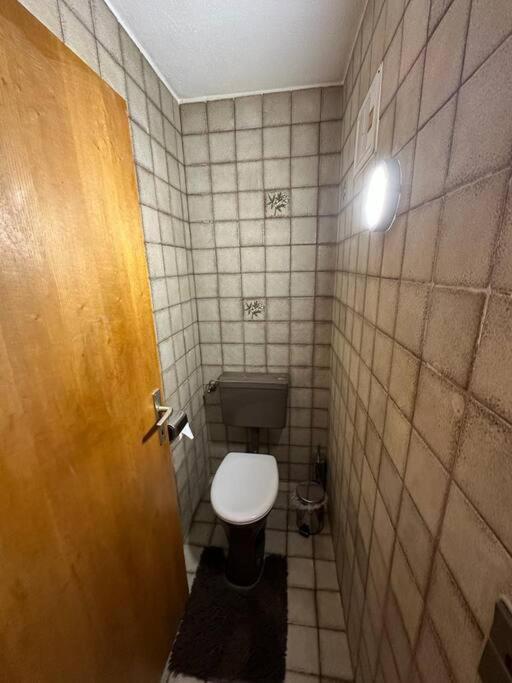 Geraeumige Rustikale Tiroler Wohnung 1-8 Personen 伊姆斯特 外观 照片
